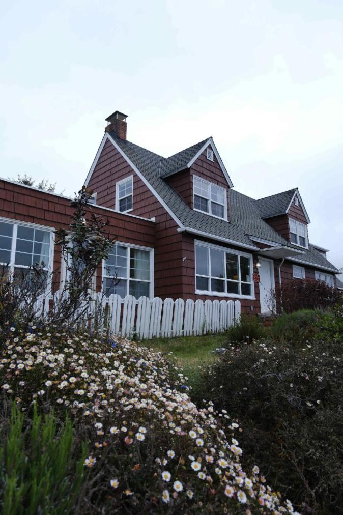 Trinidad Bay Bed And Breakfast Hotel Exteriör bild